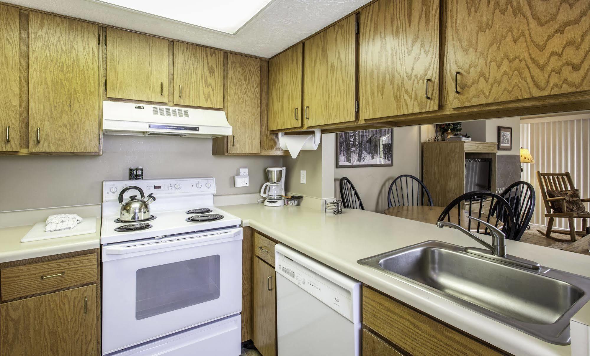 Prospector Accommodations By All Seasons Resort Lodging Παρκ Σίτι Εξωτερικό φωτογραφία